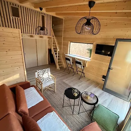 Wood11 - Charming Tinyhouse In A Lovely Garden *