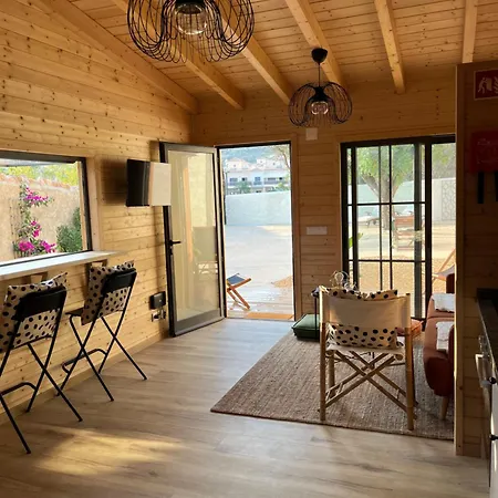 Wood11 - Charming Tinyhouse In A Lovely Garden * Santa Bárbara de Nexe