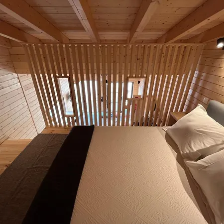 Wood11 - Charming Tinyhouse In A Lovely Garden Nyaraló *
