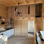 Wood11 - Charming Tinyhouse In A Lovely Garden *